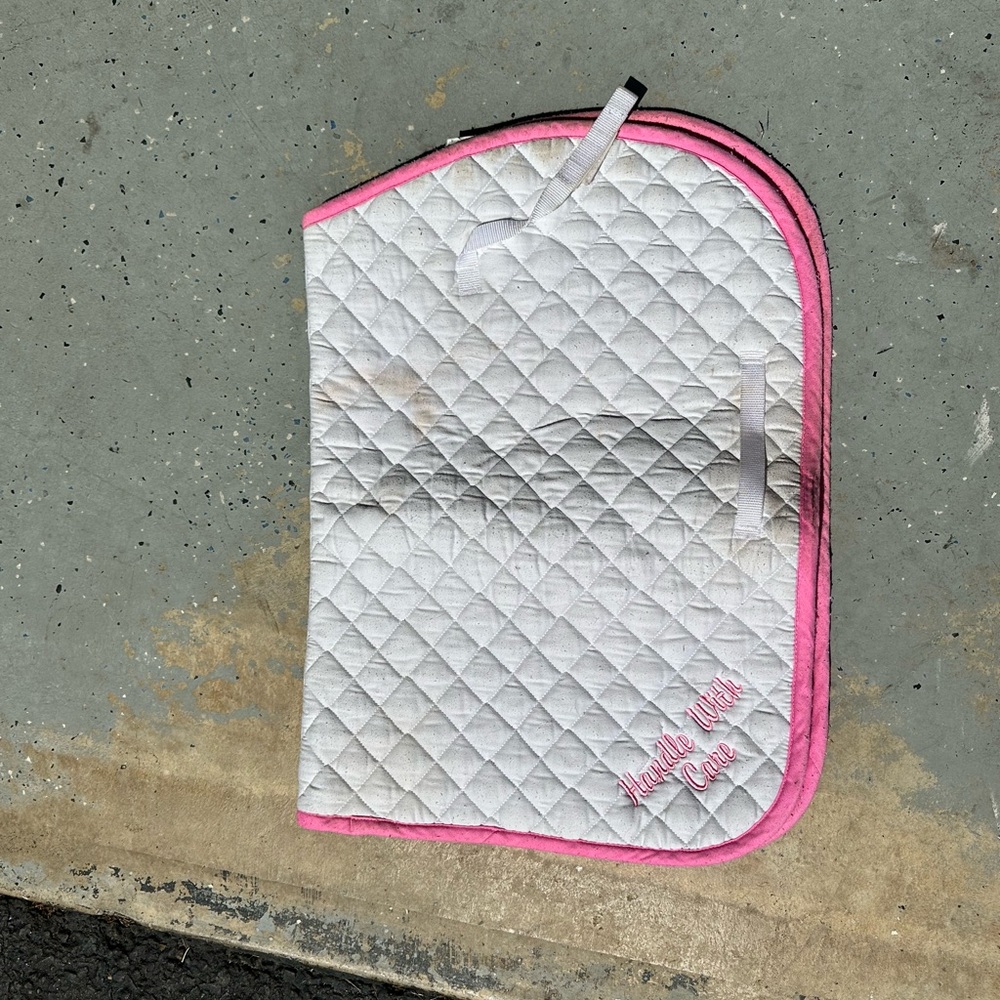Saddle Pad with Pink Trim